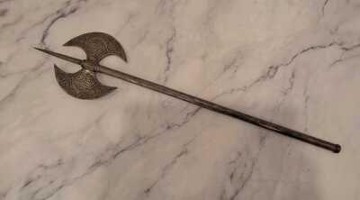 AXE