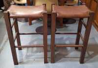 RETRO BAR STOOLS