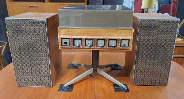 STEREO SYSTEM