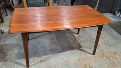 TEAK DINING TABLE