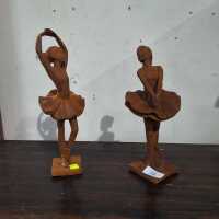 GARDEN ORNAMENTS