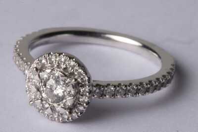 DIAMOND RING