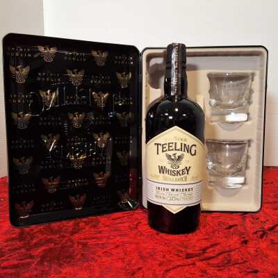 TEELING SMALL BATCH IRISH WHISKY PACK