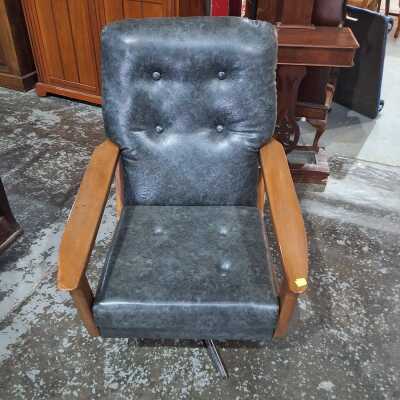 ARMCHAIR