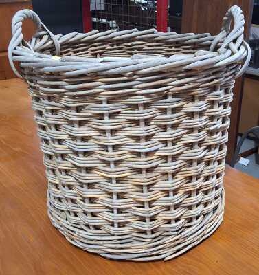 LAUNDRY BASKET