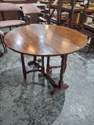 DROPSIDE TABLE