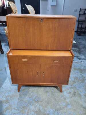 WRITING BUREAU