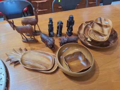 TABLE WARES