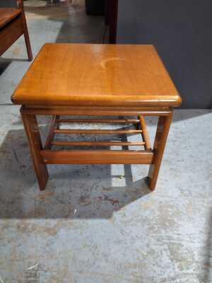 LAMP TABLE