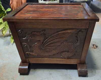 DECORATIVE TRUNK