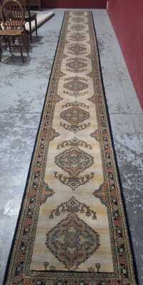 HALL RUNNER