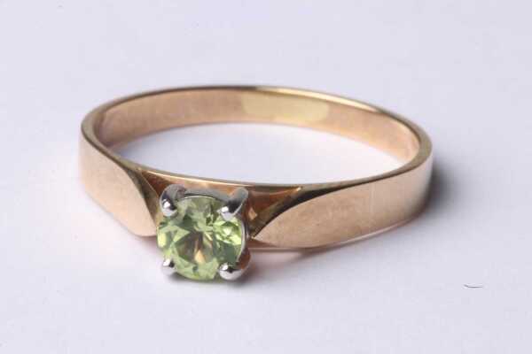 GOLD RING