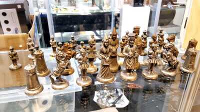 CHESS PIECES