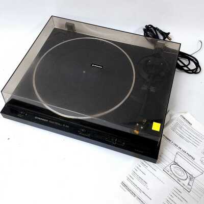 TURNTABLE