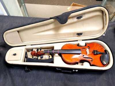 VIOLIN
