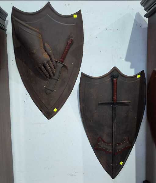 ARMOURY DECOR