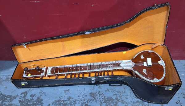 SITAR IN CASE