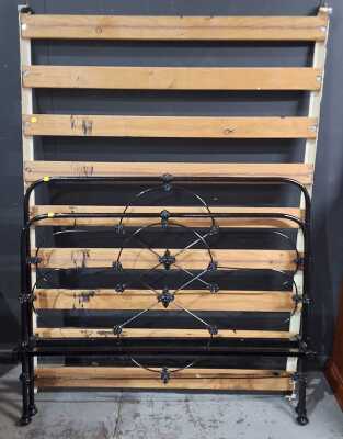 DOUBLE BED FRAME