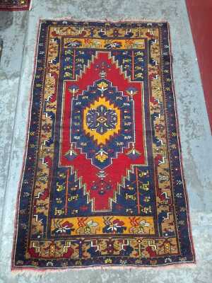 ENTRANCE RUG