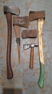 AXES