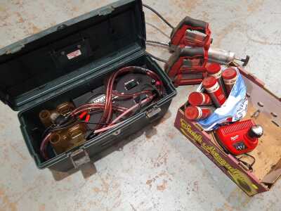 AUTO MECHANICS LOT