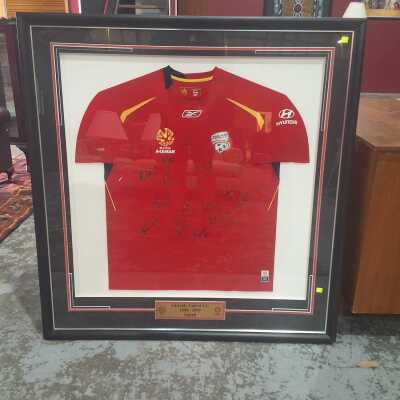 FRAMED JERSEY