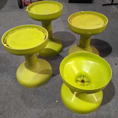 STOOLS