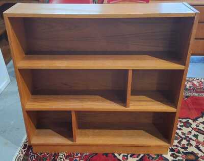 BOOKSHELF