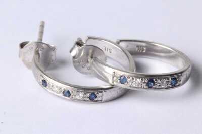 SAPPHIRE & DIAMOND EARRINGS