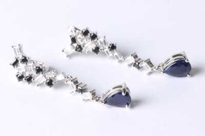 SILVER EARRINGS