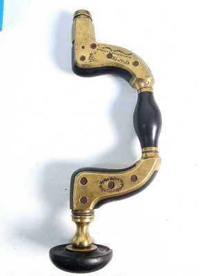 VINTAGE BRACE