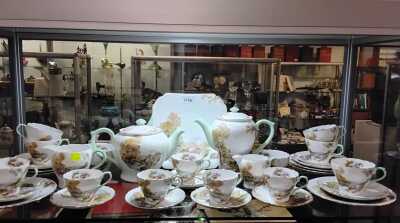 TEA & COFFEE SERVICE