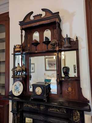 OVERMANTEL