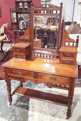 DRESSING TABLE