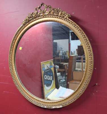 CIRCULAR MIRROR