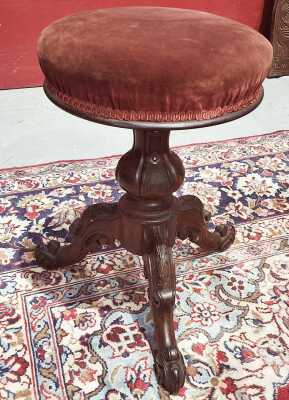 PIANO STOOL