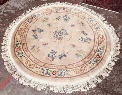 WOOLLEN RUG