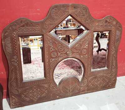WALL MIRROR