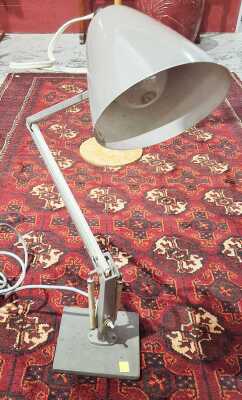 DESK LAMP