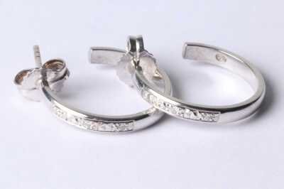 DIAMOND EARRINGS