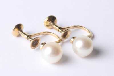 GOLD EARRINGS