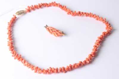 CORAL NECKLACE