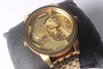 FASHION WATCH