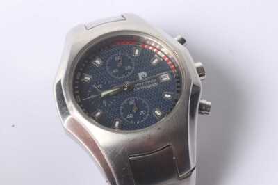 WRIST WATCH