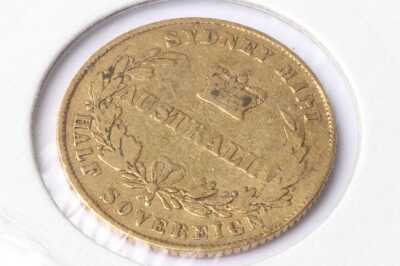 GOLD HALF SOVEREIGN