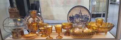 CARNIVAL GLASS & DECORATIVE PLATES