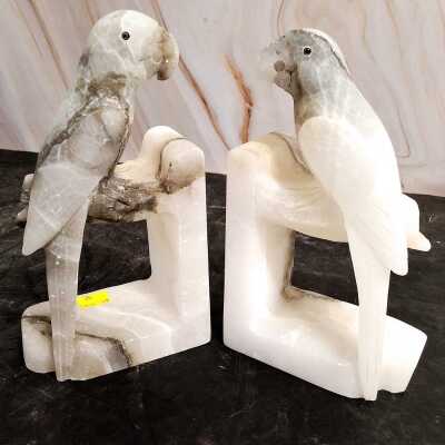 BOOKENDS