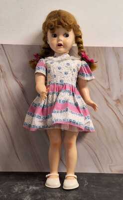 PEDIGREE DOLL