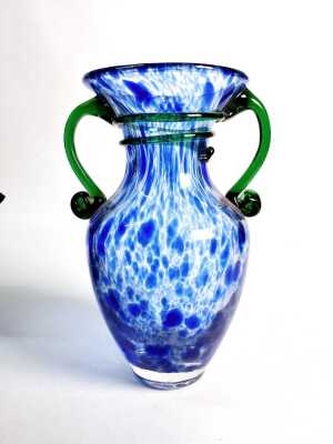 STUDIO GLASS VASE
