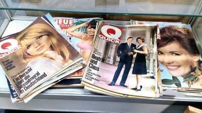VINTAGE MAGAZINES